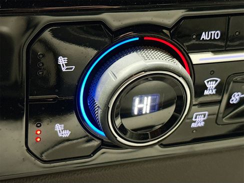 Used 2023 Chevrolet Silverado 1500 LT w/ Protection Package image 20