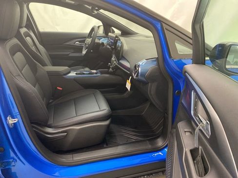 New 2026 Chevrolet Equinox EV LT FWD image 15