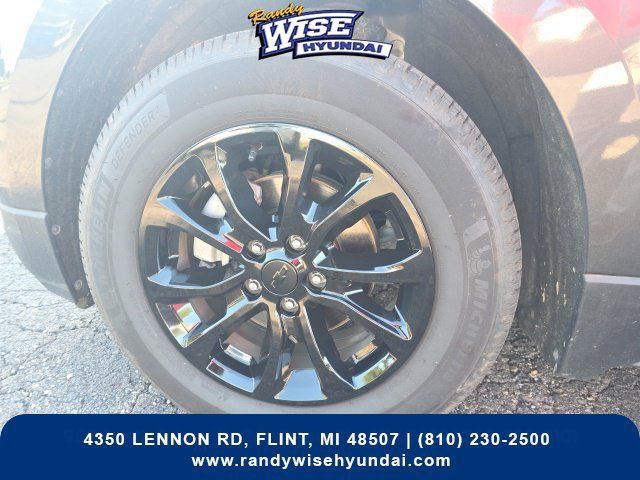 Used 2019 Chevrolet Equinox LT AWD/4WD image 4