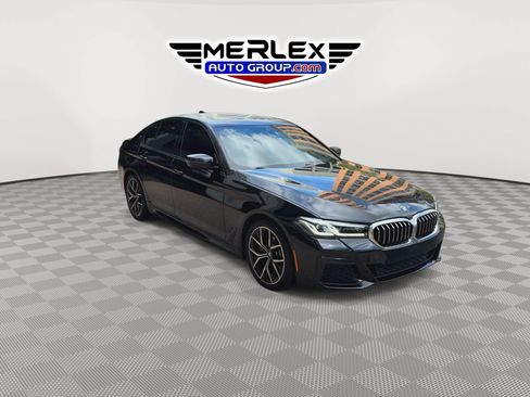 Used 2021 BMW 530i RWD image 2