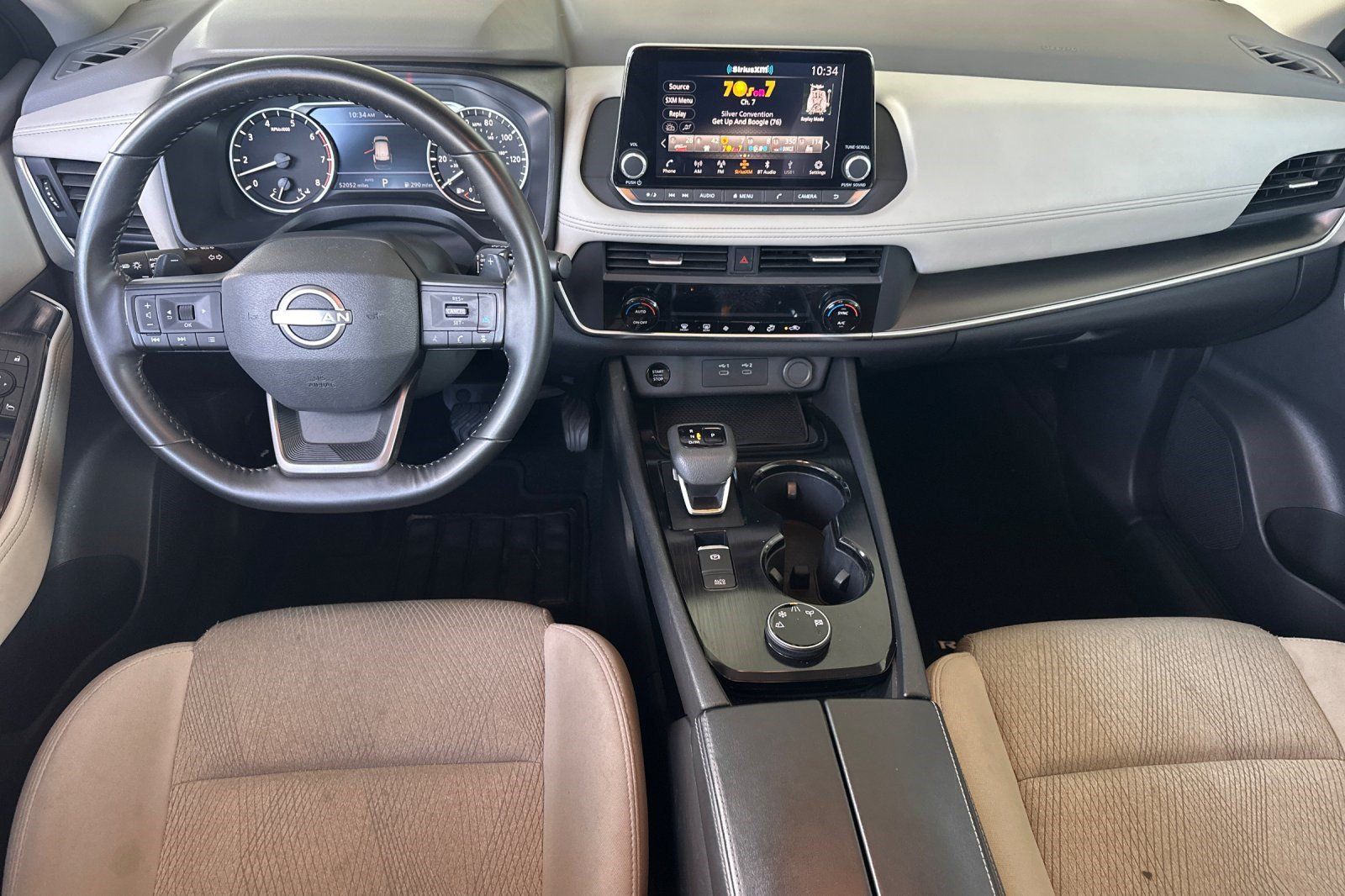 Used 2025 Nissan Rogue SV AWD/4WD image 14