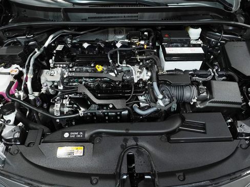 Used 2024 Toyota Corolla XSE FWD image 9