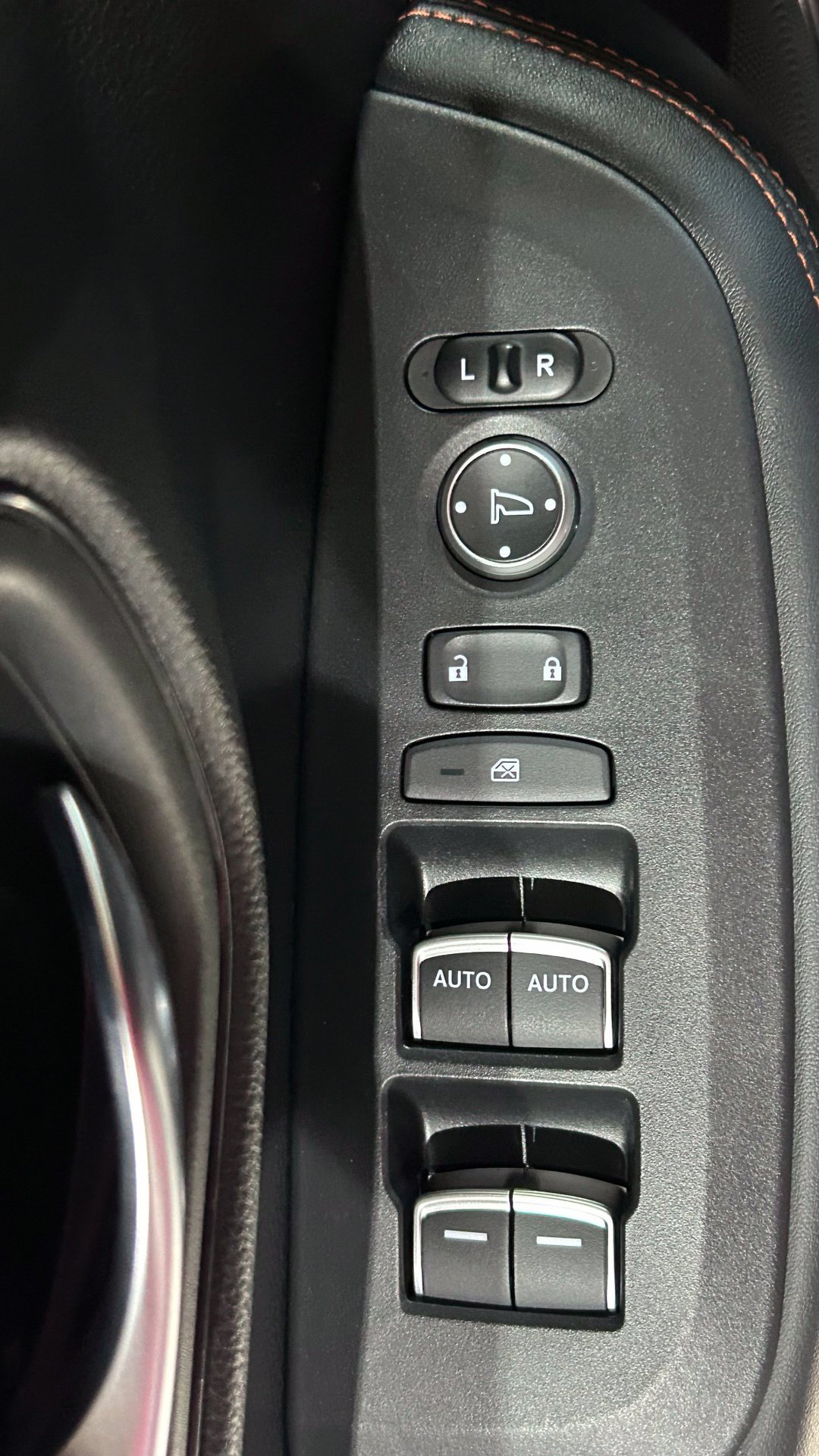 Used 2024 Honda HR-V Sport image 34