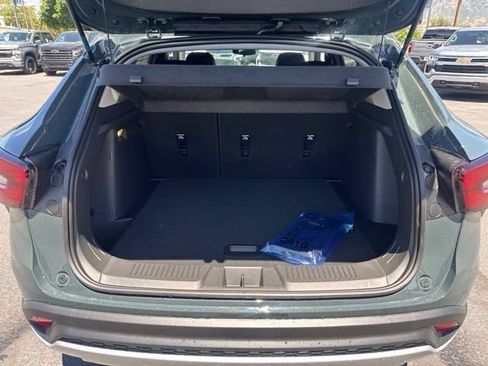 New 2026 Chevrolet Trax LT w/ LT Convenience Package FWD image 13