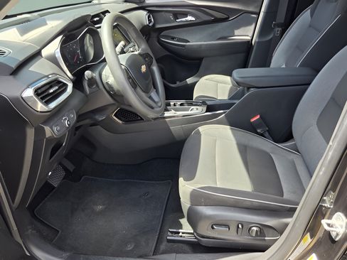 Certified 2021 Chevrolet TrailBlazer LT AWD/4WD image 9