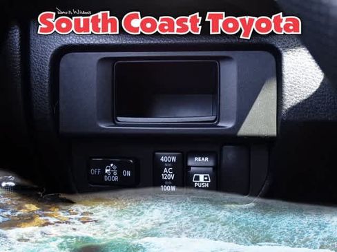 Used 2017 Toyota Tacoma TRD Sport RWD image 39