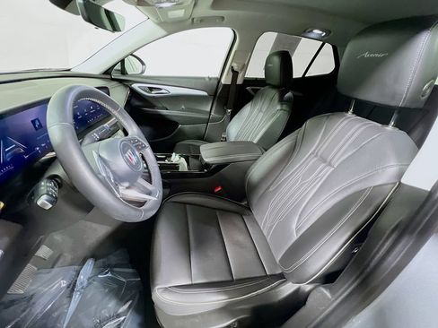 Used 2024 Buick Envision Avenir AWD/4WD image 18