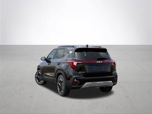 New 2026 Kia Seltos SX w/ SX Sunroof Package image 5