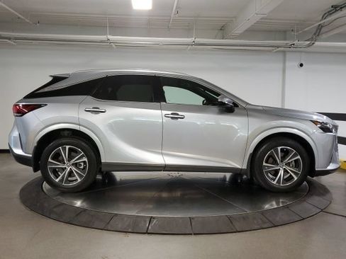 Used 2024 Lexus RX 350 Premium w/ Accessory Package (Z1) AWD/4WD image 8
