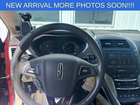 Used 2014 Lincoln MKZ w/ Equipment Group 101A Select FWD image 13
