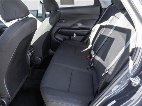 Used 2025 Hyundai Kona SEL FWD image 19