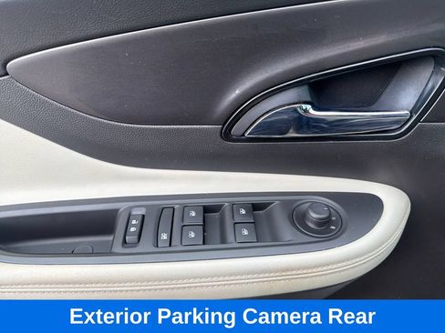 Used 2019 Buick Encore Preferred AWD/4WD image 11