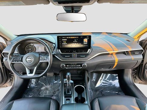 Used 2023 Nissan Altima 2.5 SL image 4