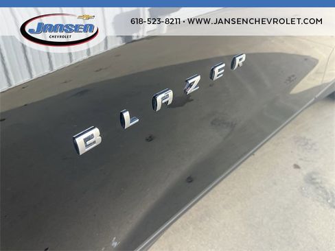 Used 2019 Chevrolet Blazer LT w/ Sun and Wheels Package image 32