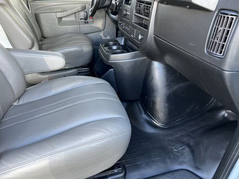 Used 2023 Chevrolet Express 2500 Extended w/ Driver Convenience Package RWD image 18
