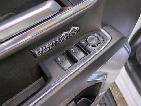 Certified 2023 Chevrolet Silverado 1500 High Country w/ High Country Premium Package image 23