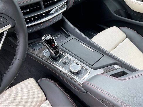 Used 2025 Cadillac CT5 Sport image 16