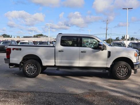 Used 2021 Ford F250 XLT w/ XLT Premium Package AWD/4WD image 7