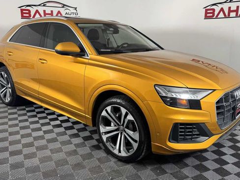 Used 2019 Audi Q8 Prestige w/ Luxury Package AWD/4WD image 9