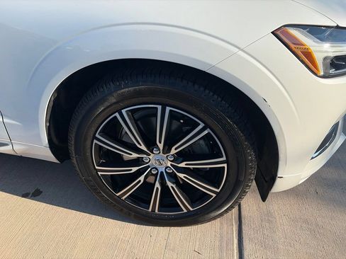 Used 2018 Volvo XC60 T5 Inscription w/ Luxury Seat Package AWD/4WD image 8
