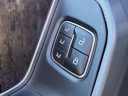 Used 2023 Ford F350 Lariat w/ Sport Appearance Package image 21