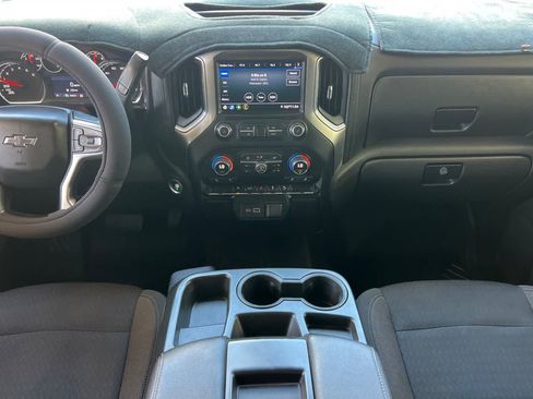 Used 2021 Chevrolet Silverado 1500 RST AWD/4WD image 4