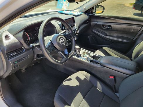 Used 2025 Nissan Sentra S FWD image 5