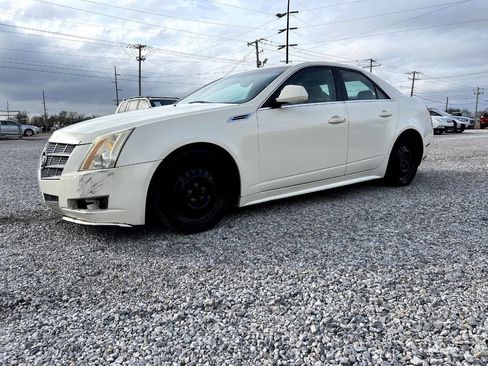 Used 2010 Cadillac CTS Premium image 2