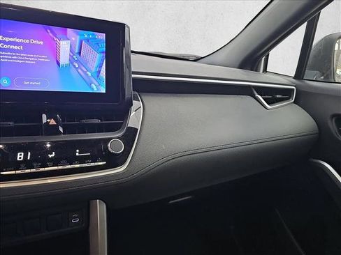 Used 2024 Toyota Corolla Cross S image 12