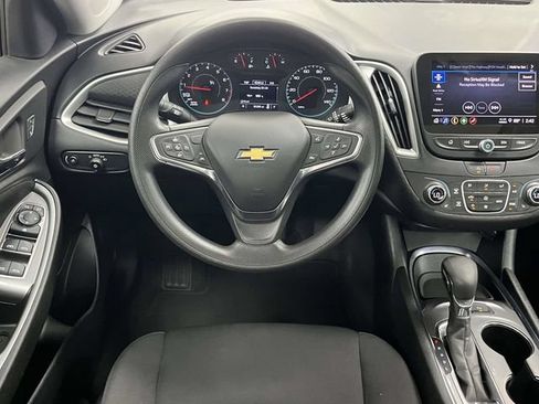 Used 2024 Chevrolet Malibu LT FWD image 22