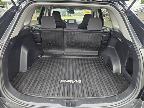 Used 2020 Toyota RAV4 XLE w/ All Weather Liner Package AWD/4WD image 11