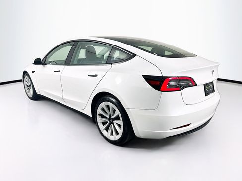 Used 2023 Tesla Model 3 Standard Range RWD image 5