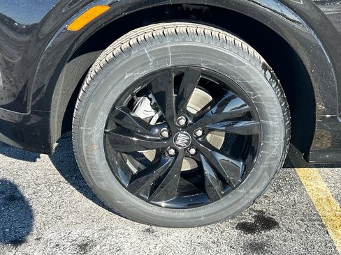 New 2026 Buick Encore GX Sport Touring image 13