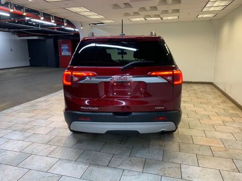 Used 2018 GMC Acadia SLE AWD/4WD image 6