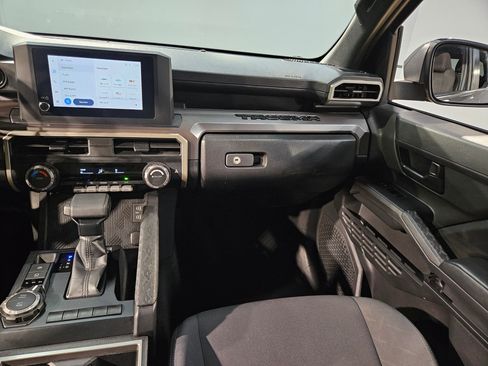 Used 2024 Toyota Tacoma SR5 image 11