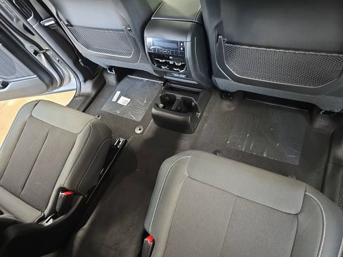 New 2026 Jeep Grand Cherokee L Laredo AWD/4WD image 12