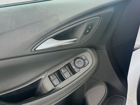 Used 2025 Buick Encore GX Preferred image 15