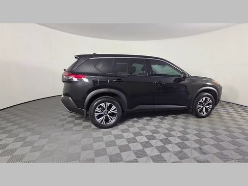 Used 2021 Nissan Rogue SV FWD image 36