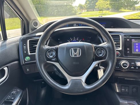 Used 2015 Honda Civic SE image 13
