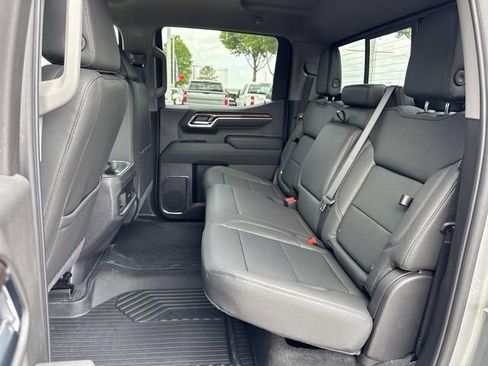 New 2026 Chevrolet Silverado 1500 RST w/ Z71 Off-Road Package AWD/4WD image 16