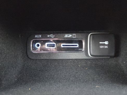 Used 2016 Jeep Grand Cherokee Laredo w/ Quick Order Package 23E image 28