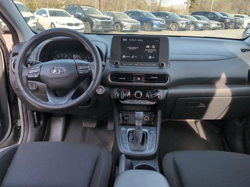 Used 2023 Hyundai Kona SEL image 18