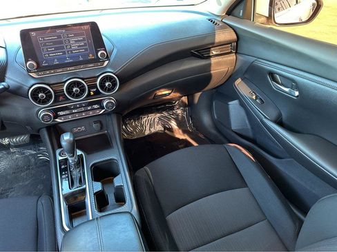 Used 2022 Nissan Sentra SV w/ All-Weather Package image 17