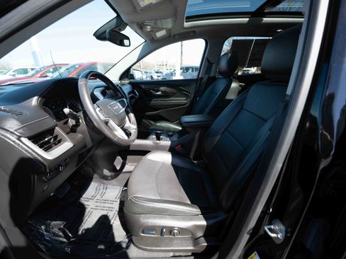 Used 2022 GMC Terrain SLT image 9