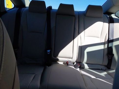 Used 2023 Honda Accord EX image 27