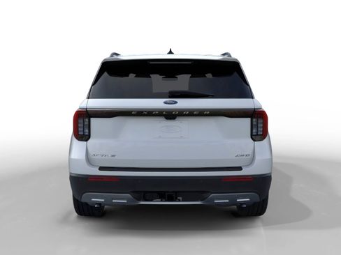 New 2026 Ford Explorer Active w/ Active Comfort Package image 5