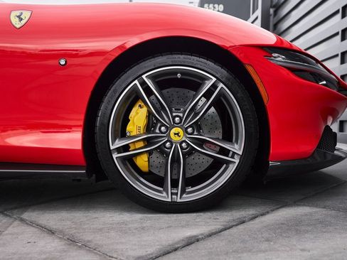 Used 2023 Ferrari Roma image 28