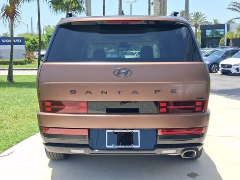 Used 2025 Hyundai Santa Fe Calligraphy AWD/4WD image 5