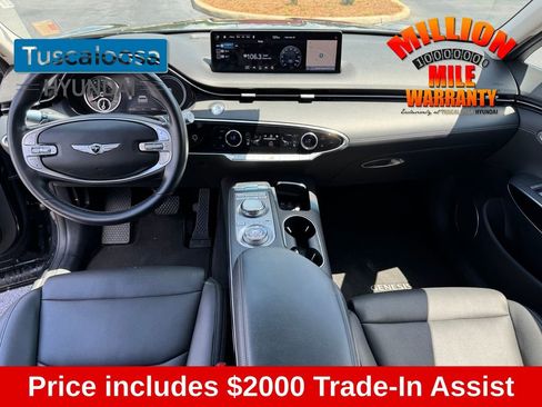Used 2025 Genesis GV70 2.5T AWD/4WD image 12