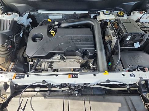 Used 2023 GMC Terrain SLT FWD image 30